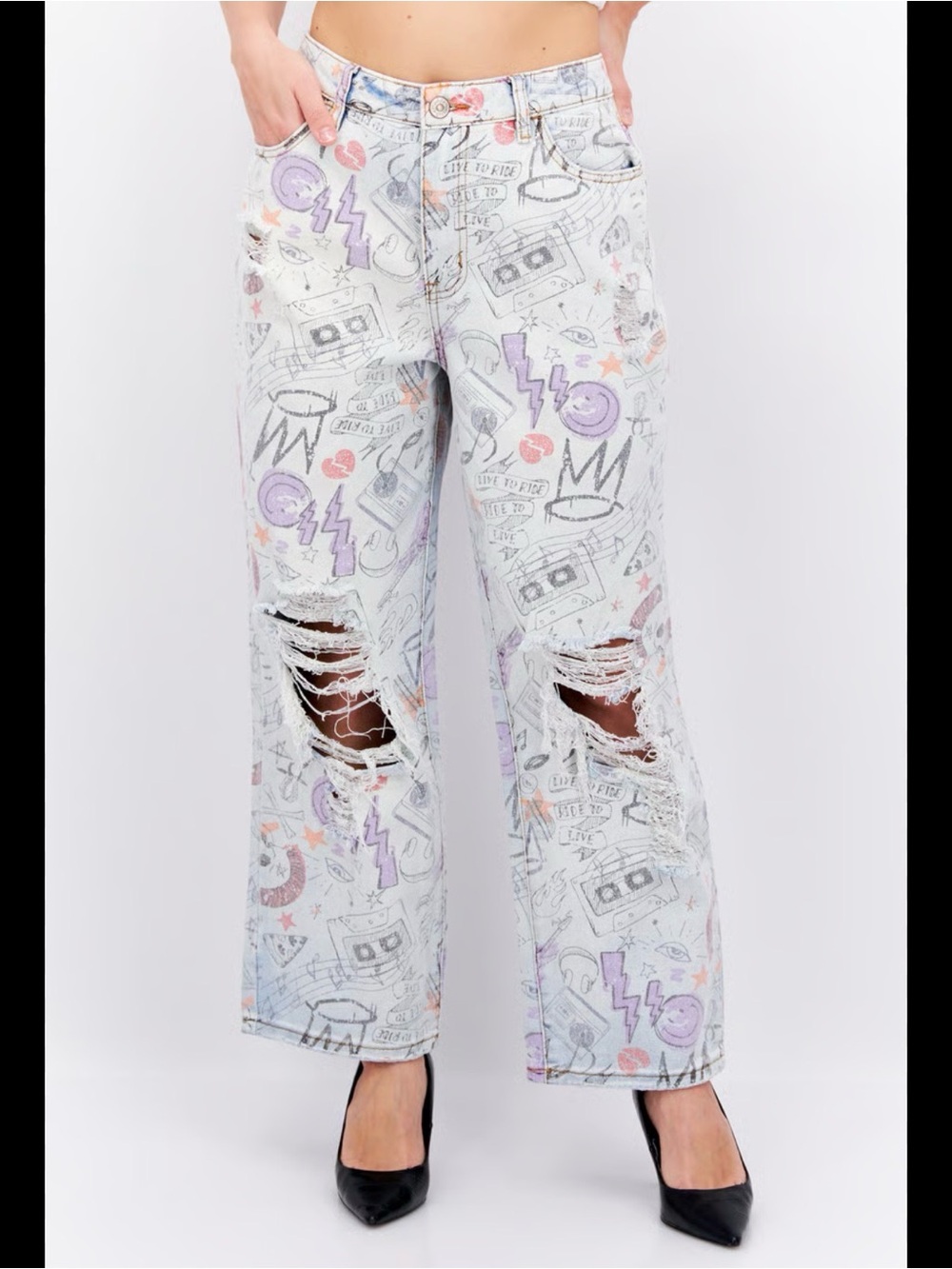 0143 Madden Girl Light Wash Pastel Graphic Distressed Jeans